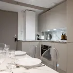 De Gamme Pres De La Cathedrale - A Pied Apartment